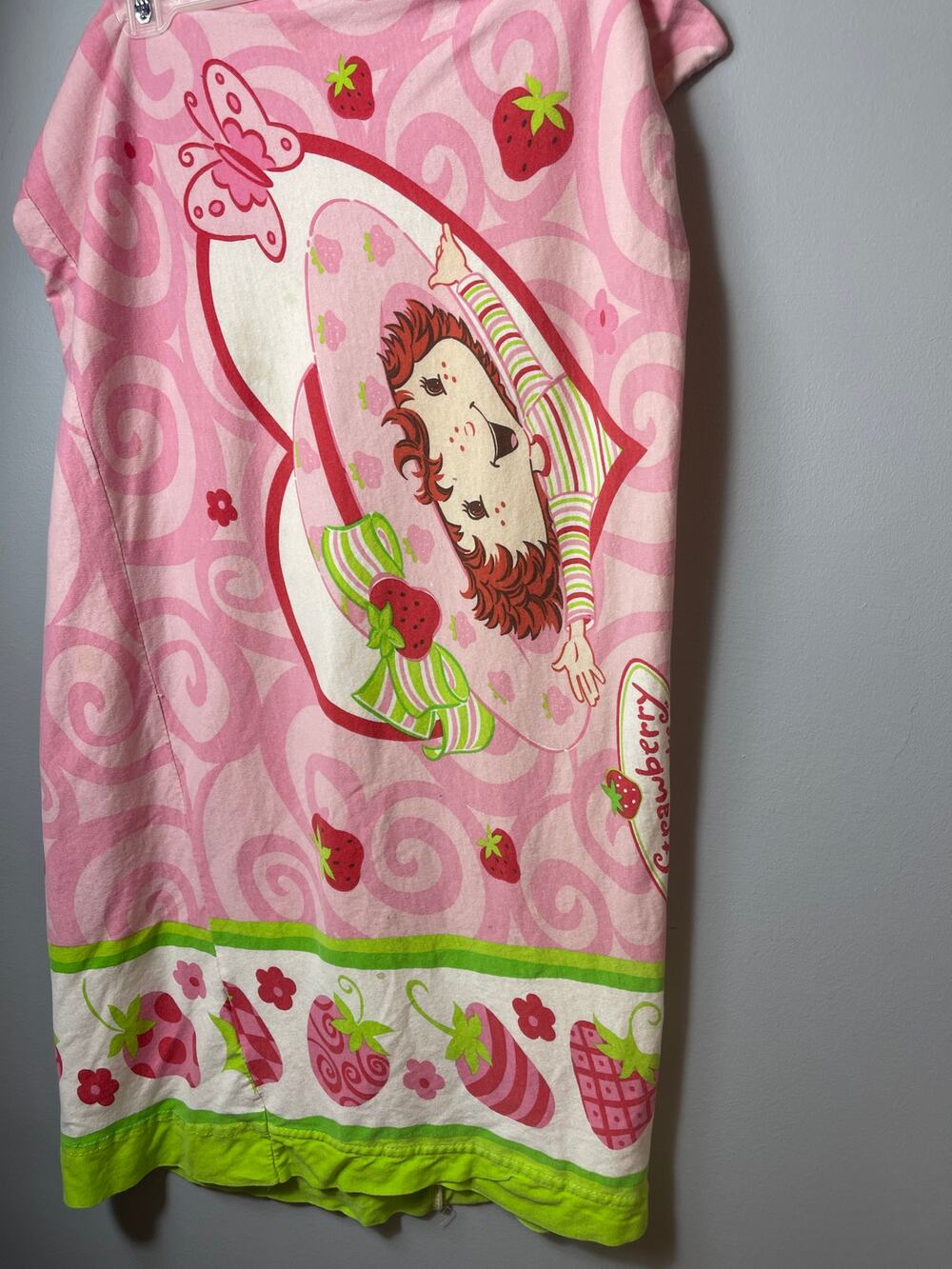 Vintage 2003 Strawberry Shortcake Pillowcase Standard Size Y2K Franco Bedding